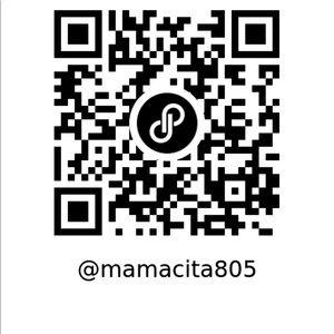 Scan my QR CODE for instant access to my closet